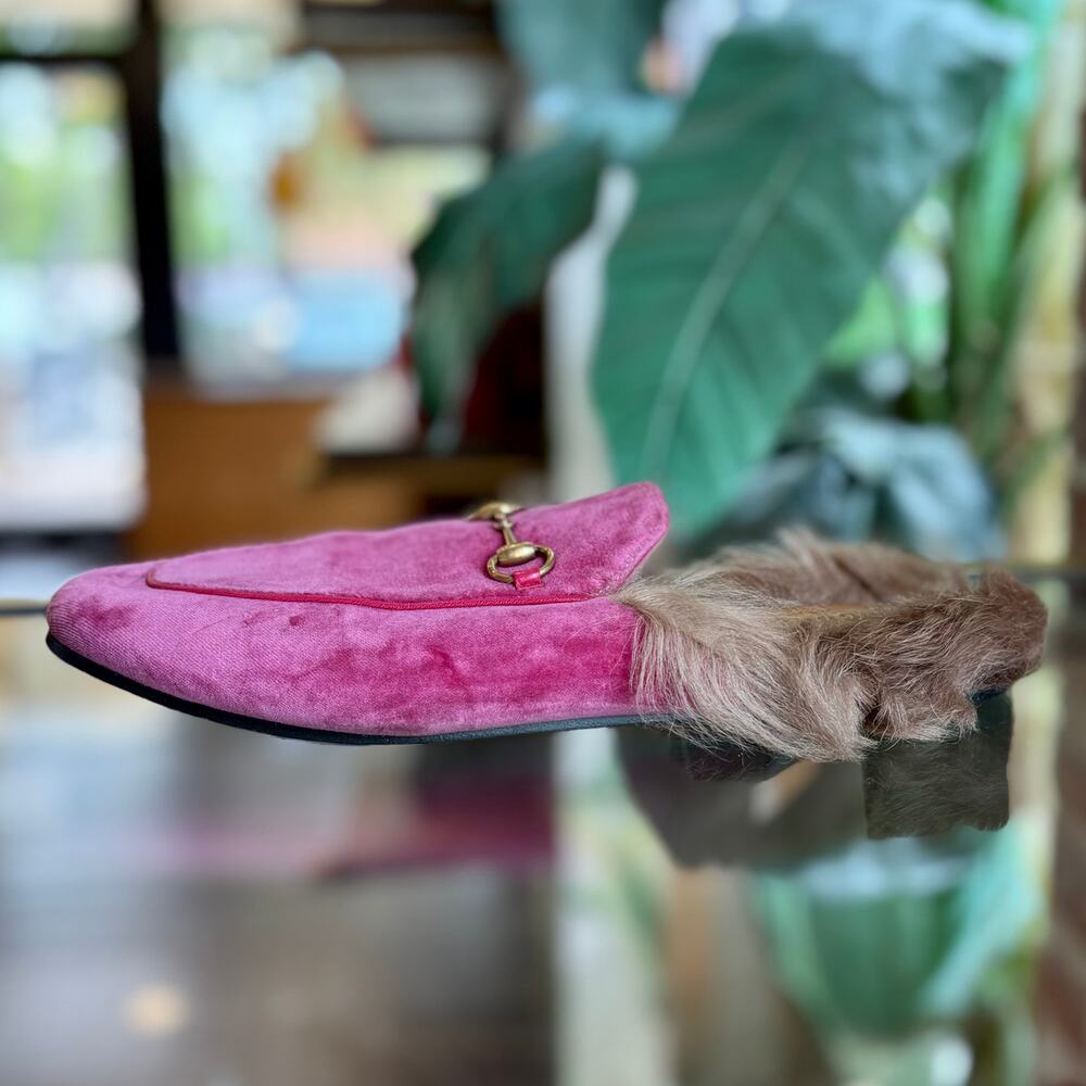 Gucci Pink Velvet Horsebit Mule with Brown Fur Trim